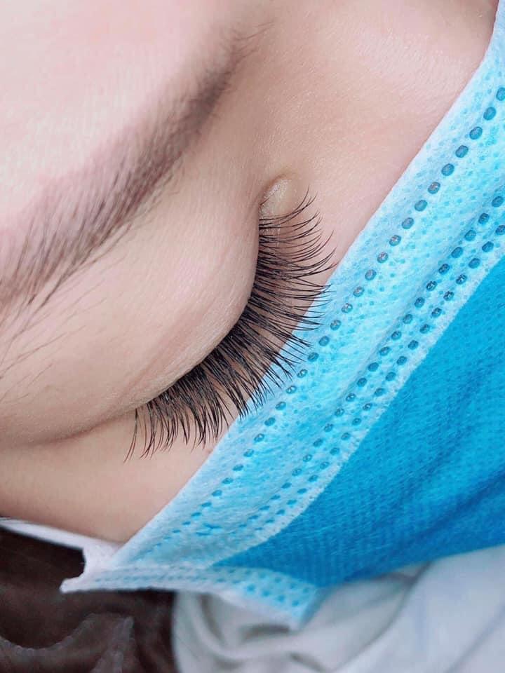 Chuyên phun xăm,nối mi,makeup