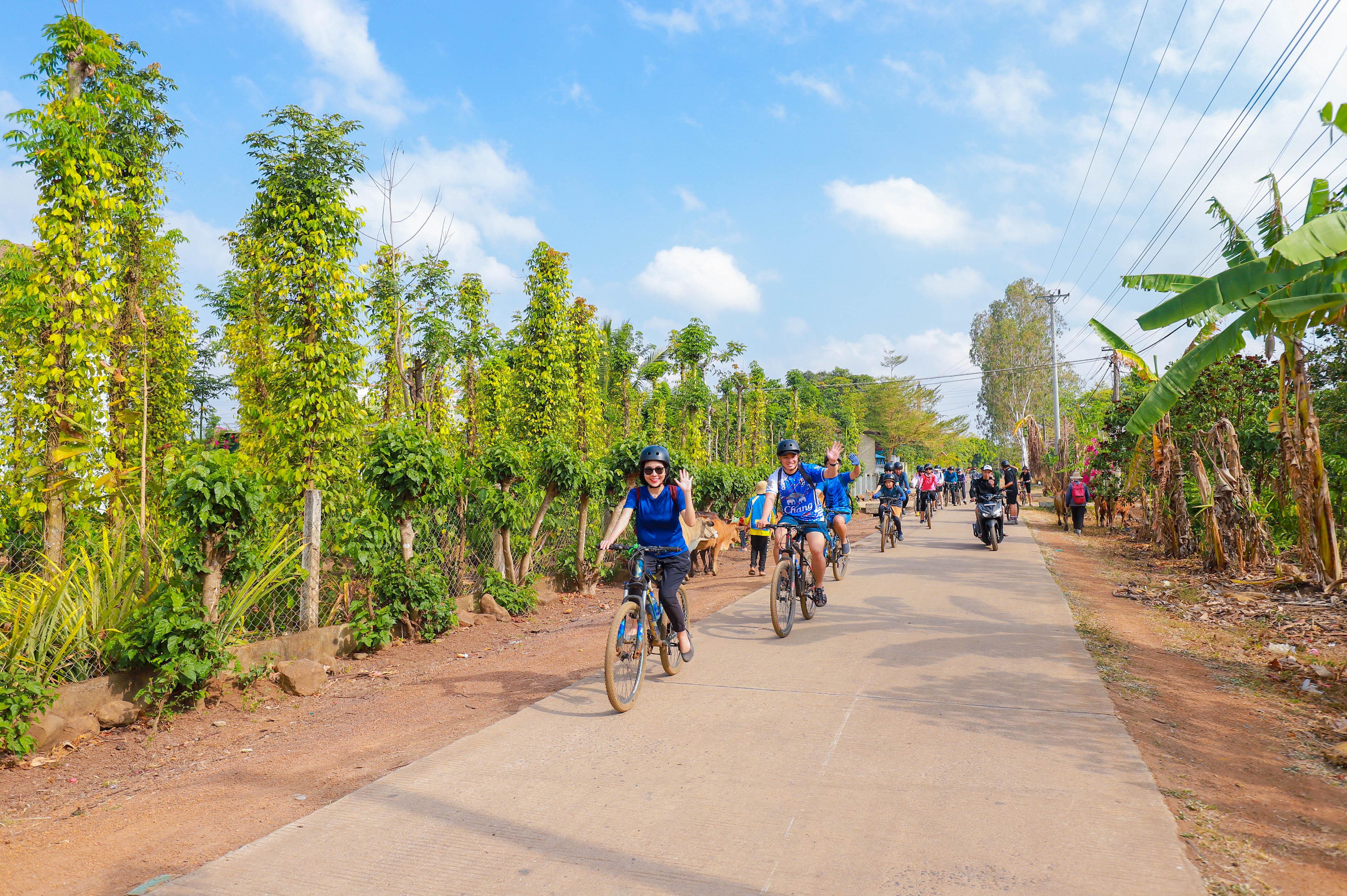 Tour Rafting Đạp xe - Leo núi - Chèo thuyền vượt thác